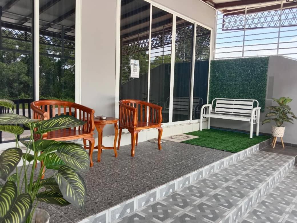 Willa Private Pool Cassa Dinies, Wifi , Bbq,10 Pax Rantau Panjang Zewnętrze zdjęcie