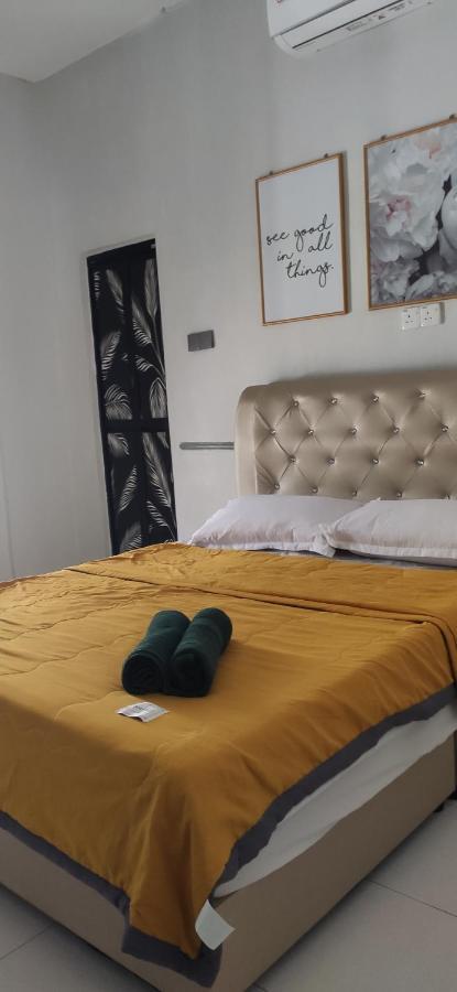 Willa Private Pool Cassa Dinies, Wifi , Bbq,10 Pax Rantau Panjang Zewnętrze zdjęcie