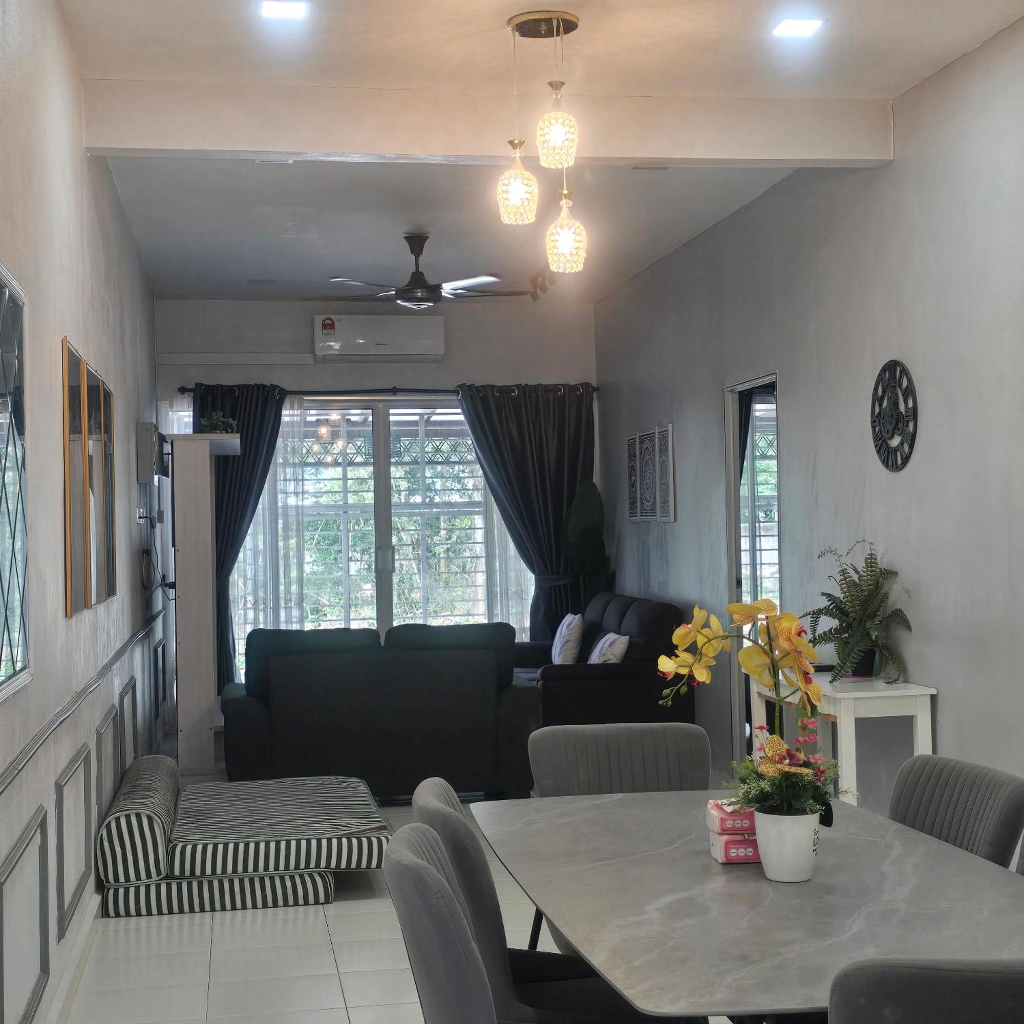 Willa Private Pool Cassa Dinies, Wifi , Bbq,10 Pax Rantau Panjang Zewnętrze zdjęcie